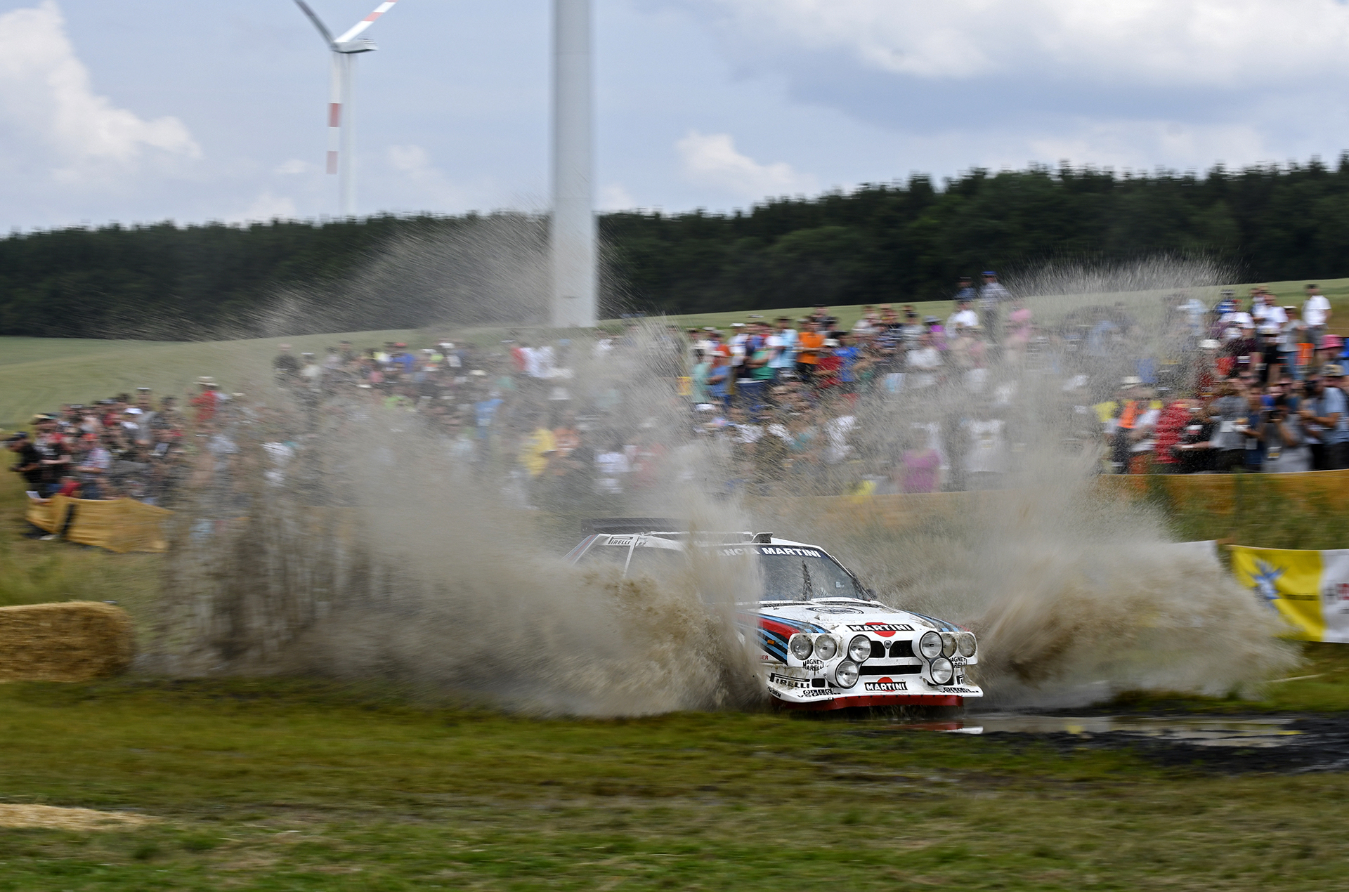 Lancia Delta S4